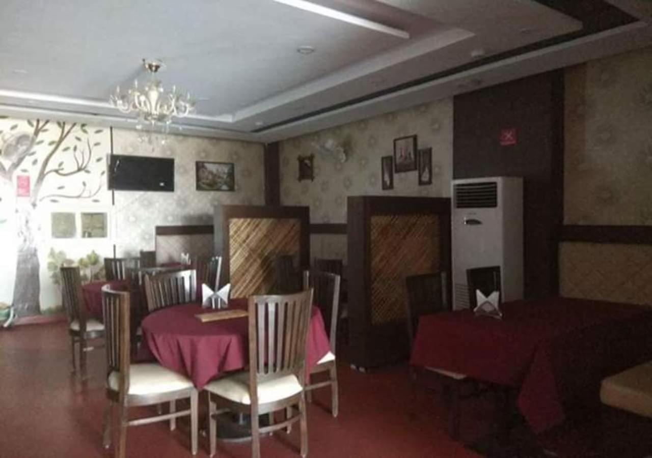 欧亚莫哈里国际机场酒店 Zirakpur 外观 照片