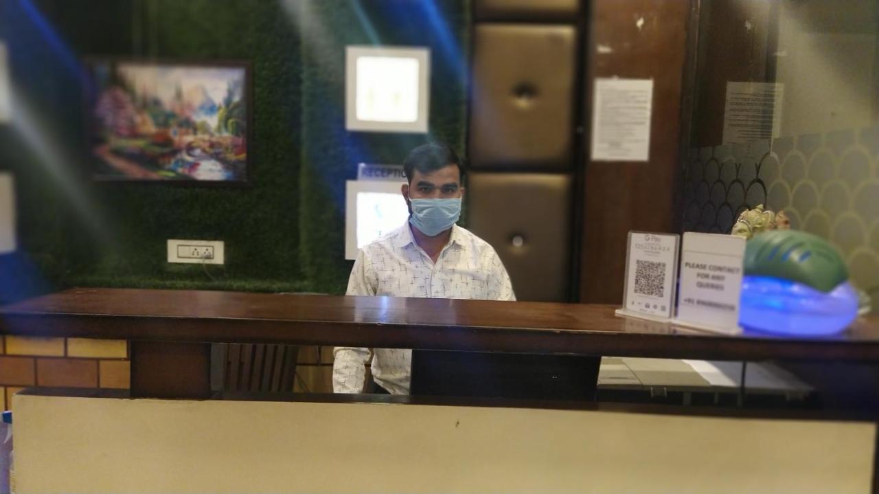 欧亚莫哈里国际机场酒店 Zirakpur 外观 照片